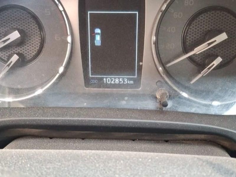 Usado Toyota HiLux Plus 150 CV (110 kW) 2021 Blanco Pickup/Camioneta