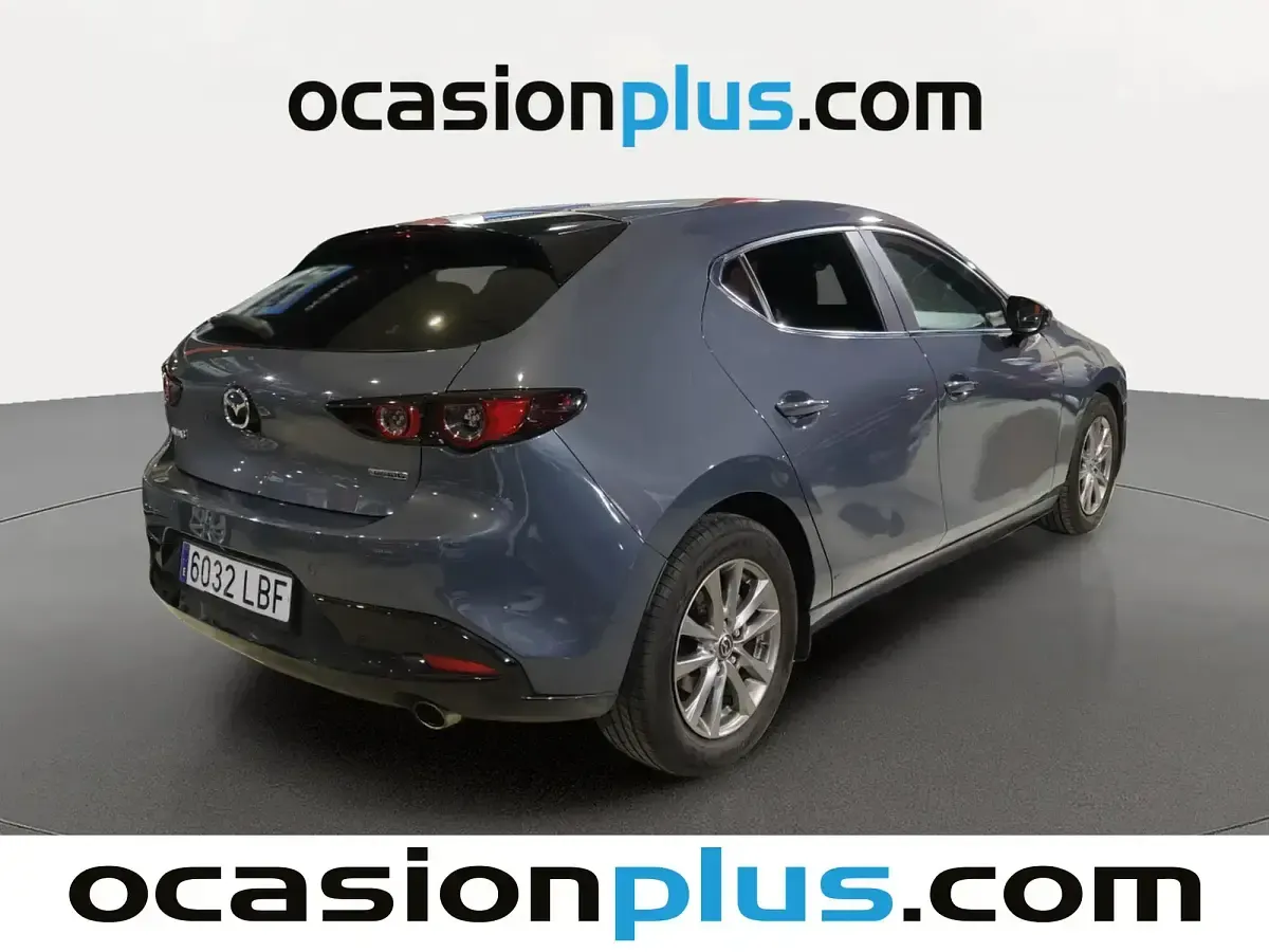Używany Mazda 3 122 KM (89 kW) 2019 Szary