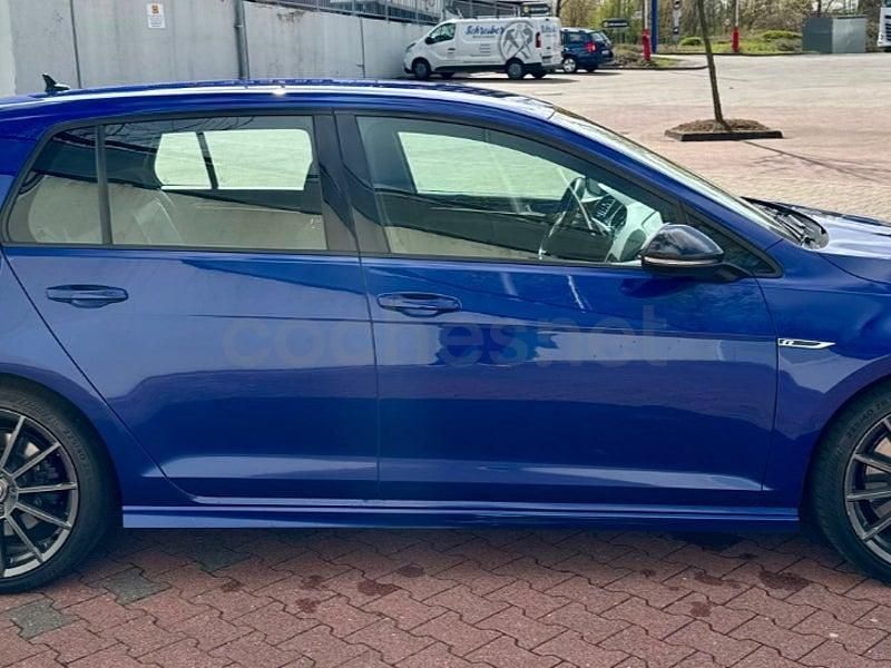 Usado VW Golf VII R 300 HP (220 kW) 2015 Azul Sedan