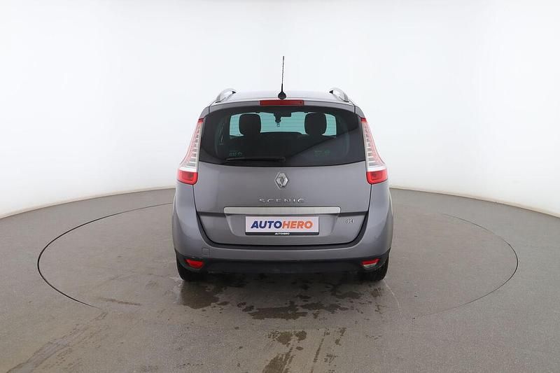 Usado Renault Grand Scénic III LIMITED 130 CV (95 kW) 2014 Gris Monovolumen