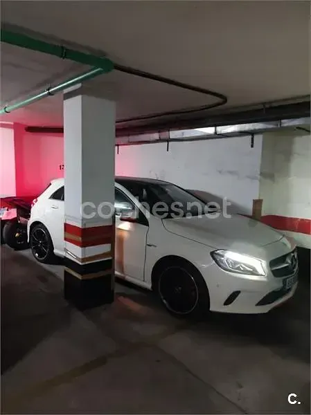 Usado Mercedes A250 Urban 211 CV (155 kW) 2015 Blanco Utilitario