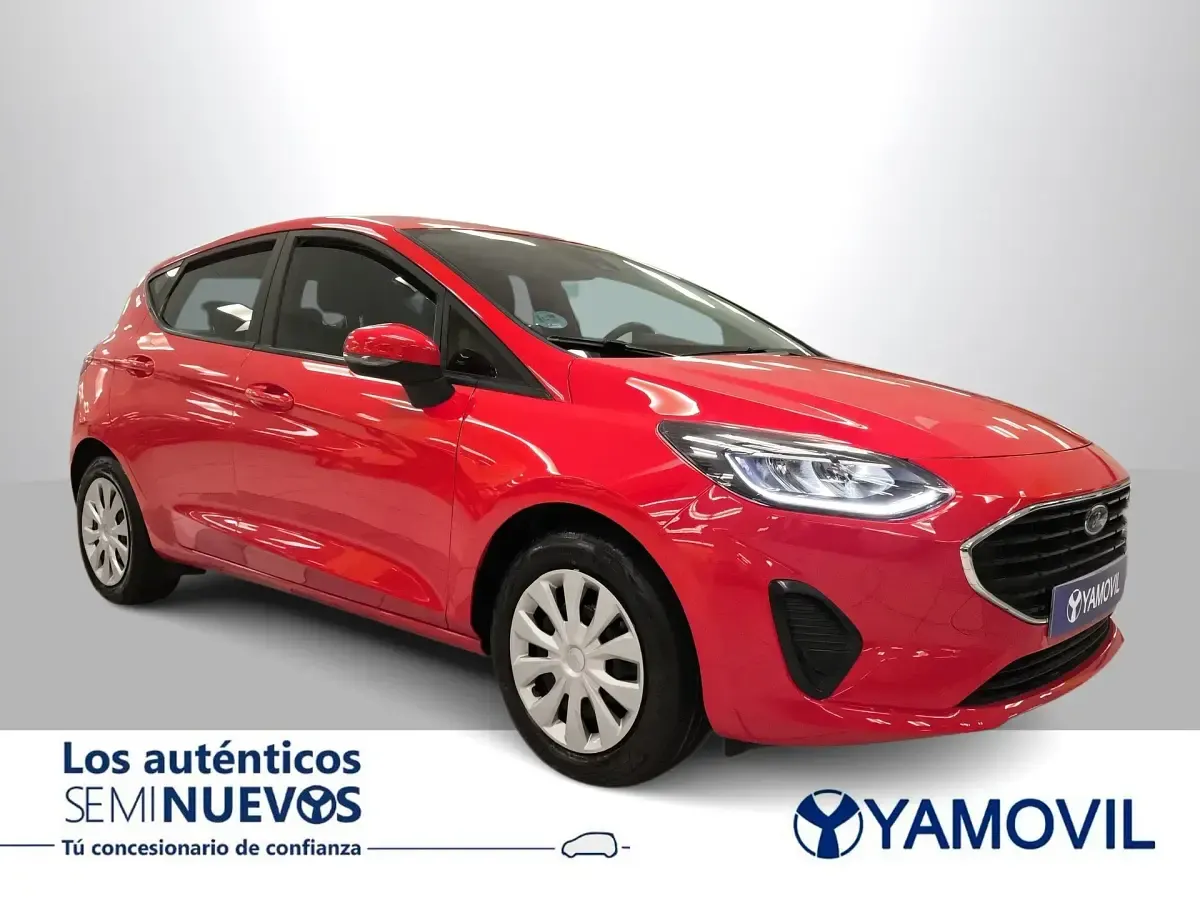Usado Ford Fiesta Trend 75 CV (55 kW) 2023 Rojo Utilitario