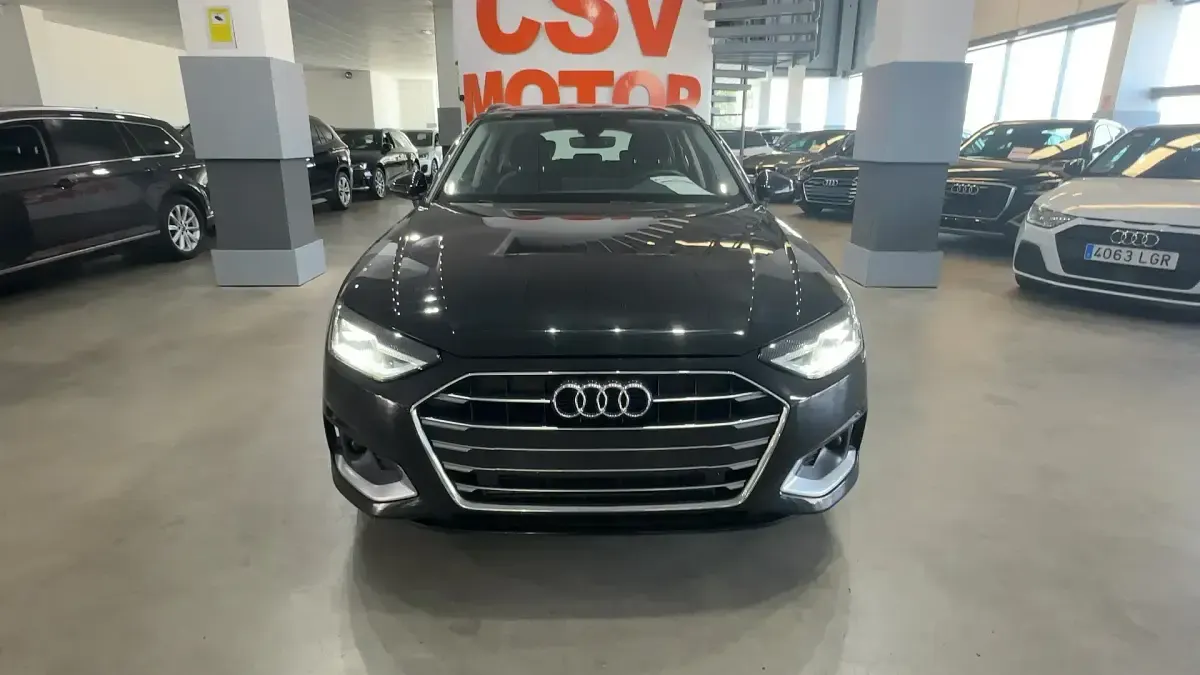 Usado Audi A4 Advanced Plus 150 CV (110 kW) 2024 Negro Familiar