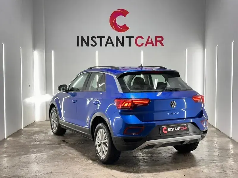 Usado VW T-Roc Advance 110 CV (80 kW) 2022 Azul SUV