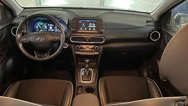 Usado Hyundai Kona Style 141 CV (103 kW) 2020 Blanco SUV