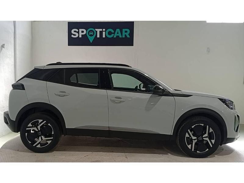 Usado Peugeot 2008 Allure 100 CV (73 kW) 2024 Blanco SUV