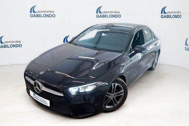Negro Usado 2019 Mercedes A200 Berlina | 25.900 € (Precio justo) - Imagen 1/4