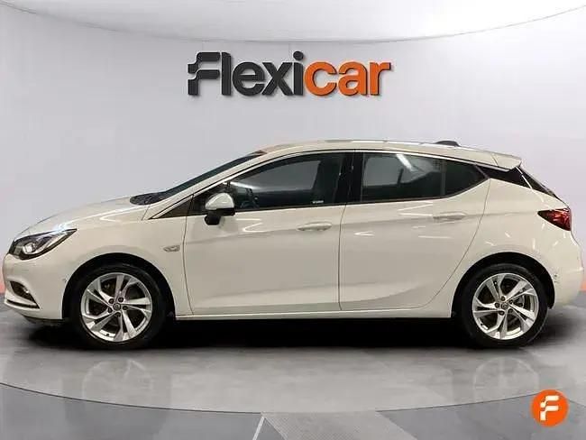 Usado Opel Astra Excellence 136 HP (100 kW) 2016 Branco
