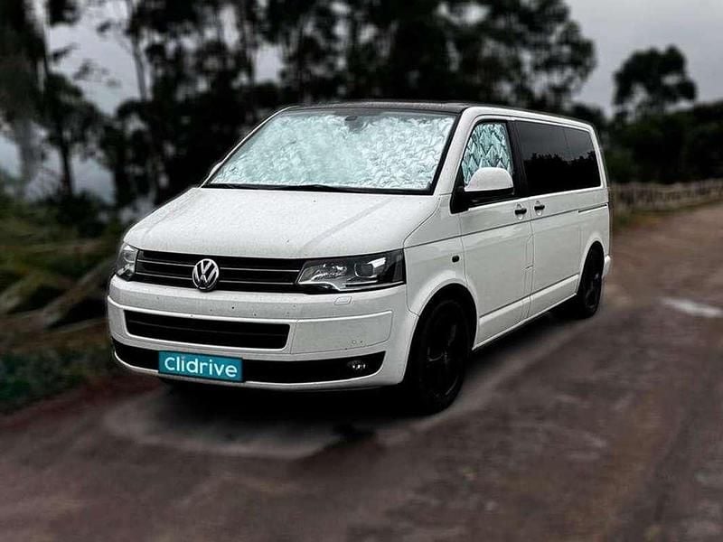 Usado VW Multivan Highline 179 CV (131 kW) 2012 Blanco Monovolumen