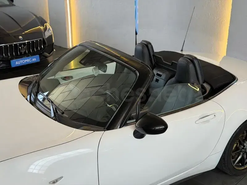 Usado Mazda MX5 Style 131 CV (96 kW) 2017 Blanco Descapotable