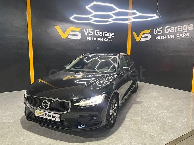 Usado Volvo V60 Business Edition 150 CV (110 kW) 2021 Negro Familiar