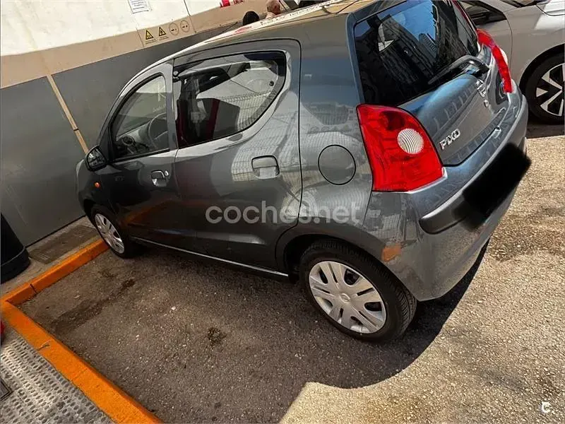 Occasion Nissan Pixo Acenta 68 PK (50 kW) 2010 Grijs Hatchback