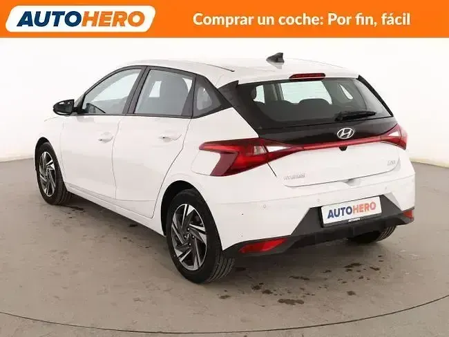 Usado Hyundai i20 101 CV (74 kW) 2022 Blanco Utilitario