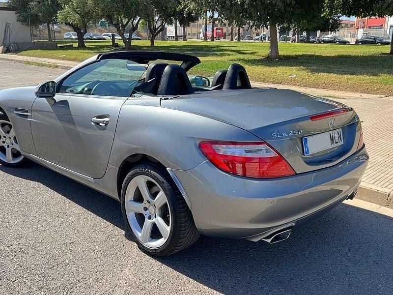 Usado Mercedes SLK250 204 CV (150 kW) 2014 Gris / plata Descapotable