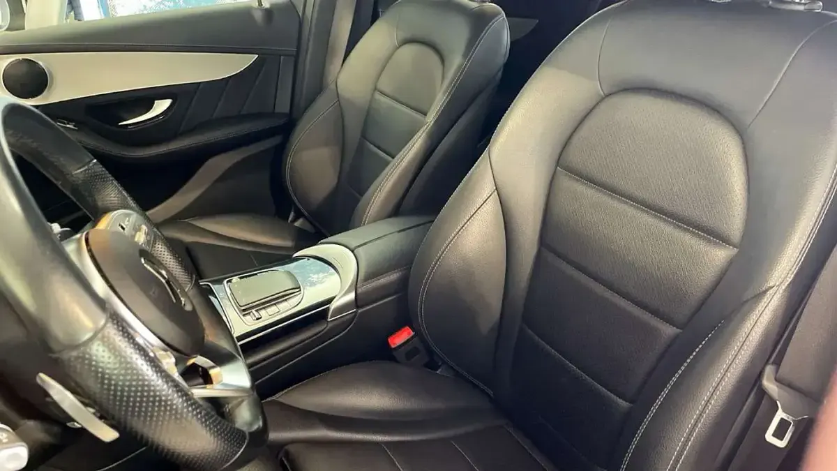 Usado Mercedes GLC220 194 CV (142 kW) 2021 Blanco SUV