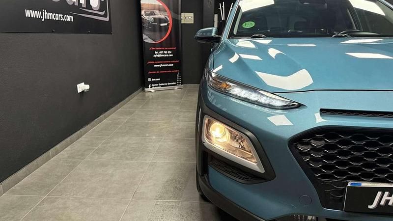 Usado Hyundai Kona 120 CV (88 kW) 2018 Verde SUV