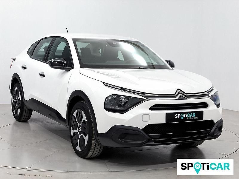 Blanco Usado 2024 Citroën C4 PureTech Berlina | 17.500 € (Precio justo) - Imagen 1/4