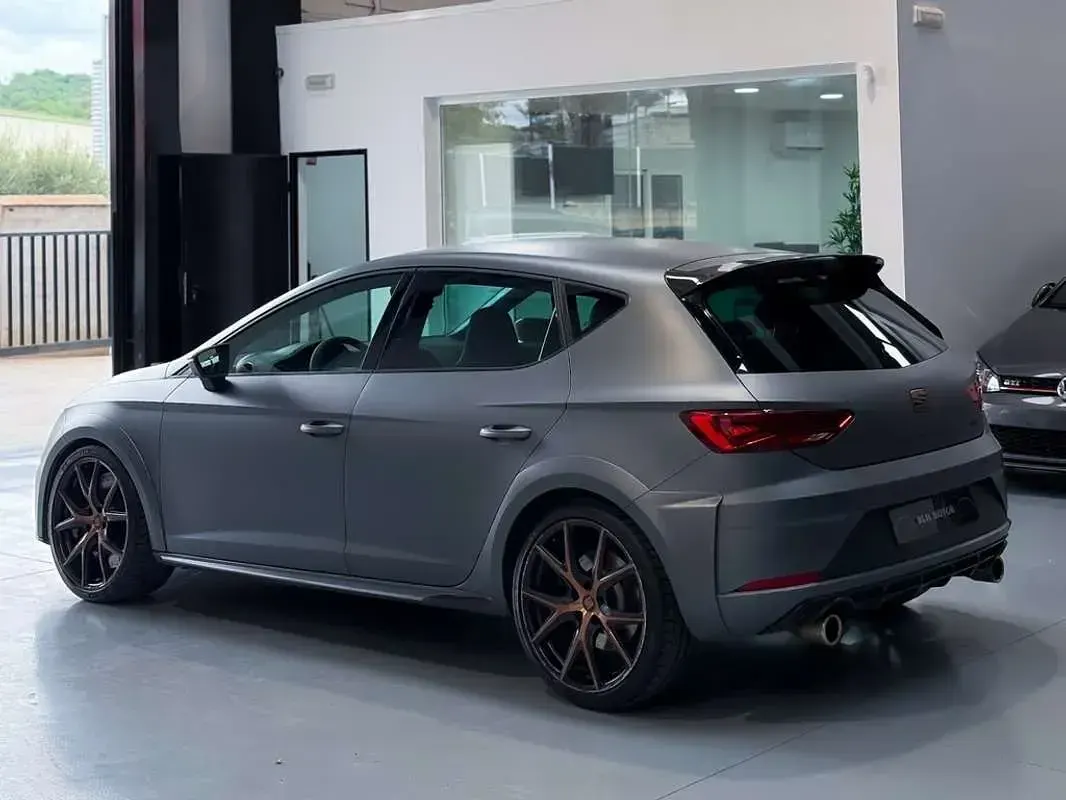 Usado Seat Leon ST CUPRA 300 CV (220 kW) 2018 Gris Familiar