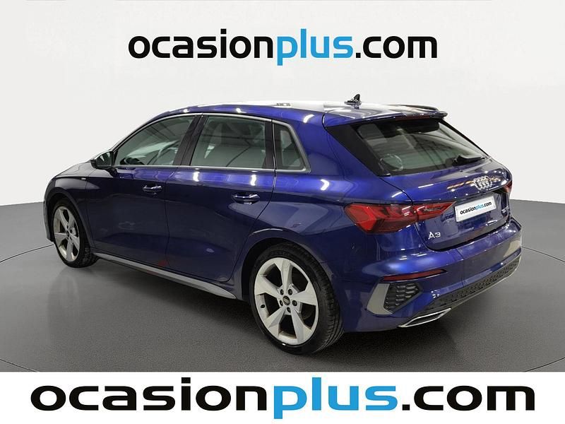 Usado Audi A3 S-Line 150 CV (110 kW) 2023 Azul Berlina