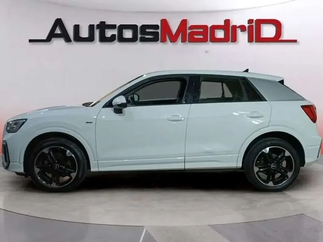 Usado Audi Q2 S-Line 116 CV (85 kW) 2021 Blanco SUV