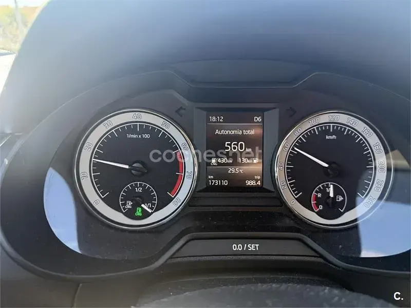Usado Skoda Octavia 130 CV (95 kW) 2020 Blanco Familiar