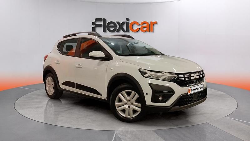 Usado Dacia Sandero Expression 91 CV (66 kW) 2024 Berlina
