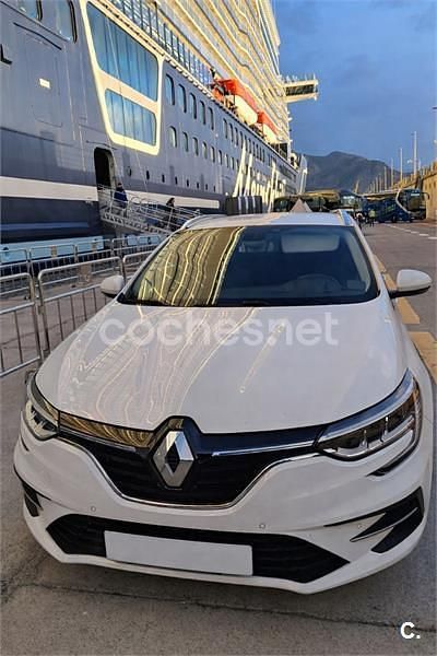 Usado Renault Mégane GrandTour Business 115 CV (84 kW) 2022 Blanco Familiar
