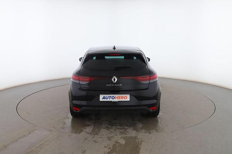 Usado Renault Mégane IV Intens 116 CV (85 kW) 2022 Negro Utilitario