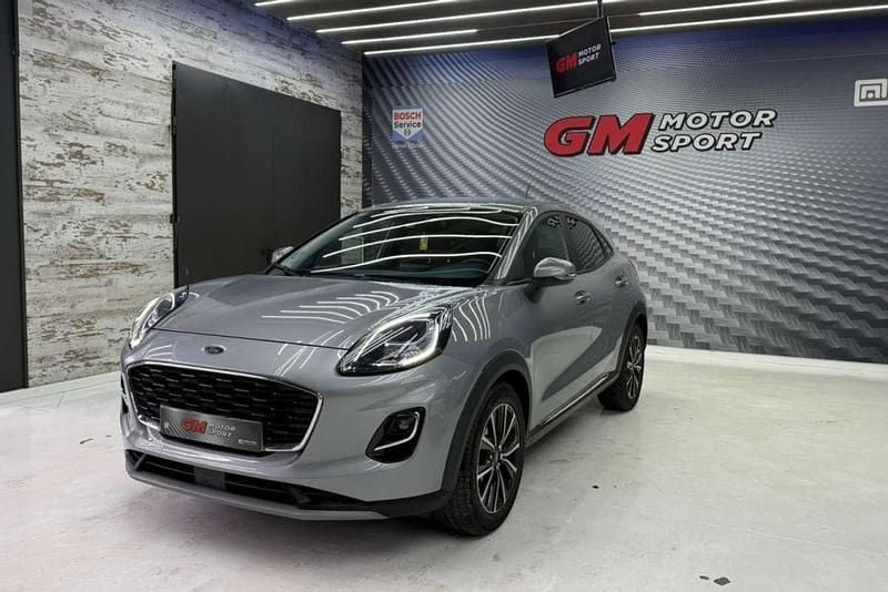 Usado Ford Puma Titanium 120 CV (88 kW) 2021 Gris SUV