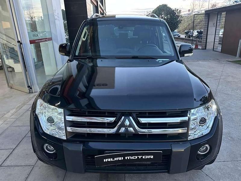 Usado Mitsubishi Montero Motion 200 CV (147 kW) 2010 Negro SUV