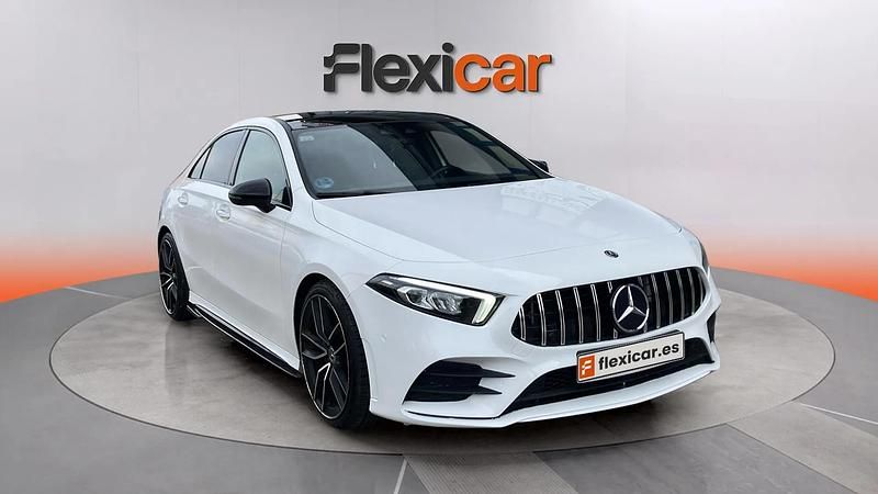 Usado Mercedes A200 163 CV (119 kW) 2019 Blanco Berlina