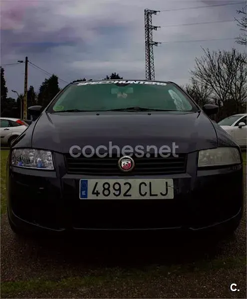 Usado Fiat Stilo Abarth 170 CV (125 kW) 2003 Negro Berlina