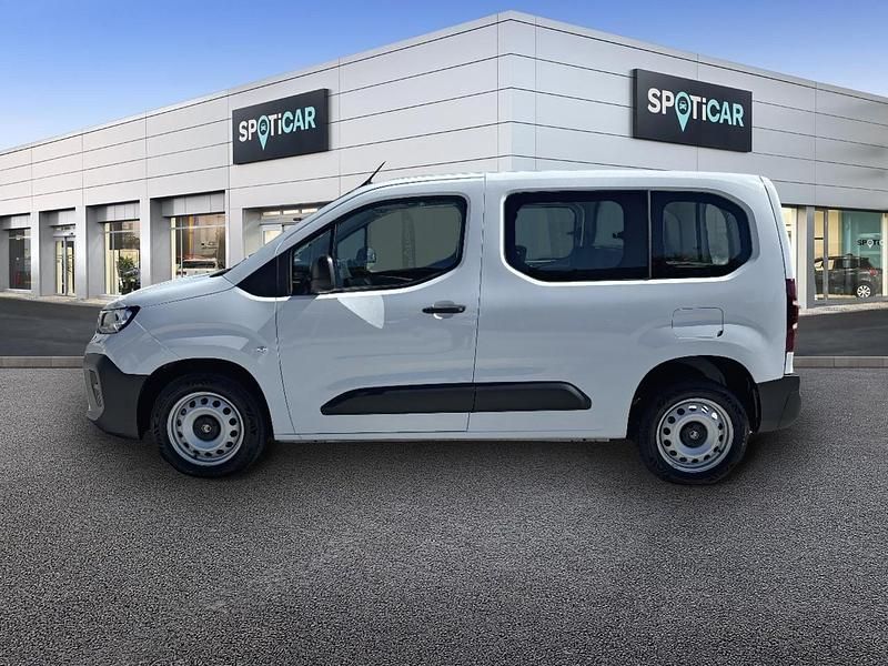 Usado Citroën Berlingo 102 CV (75 kW) 2024 Blanco Monovolumen