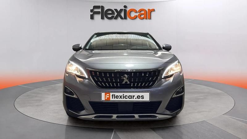 Usado Peugeot 3008 Allure 226 CV (166 kW) 2020 Gris SUV