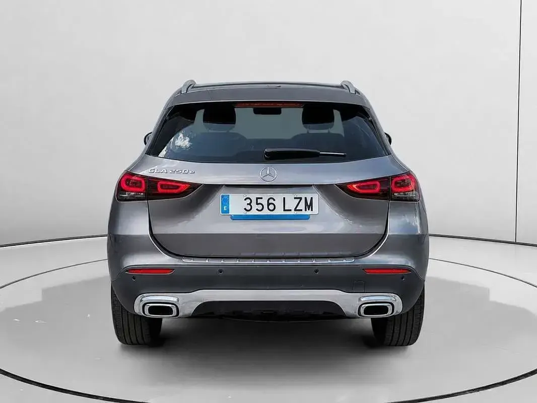 Usado Mercedes GLA250 218 CV (160 kW) 2022 Gris SUV