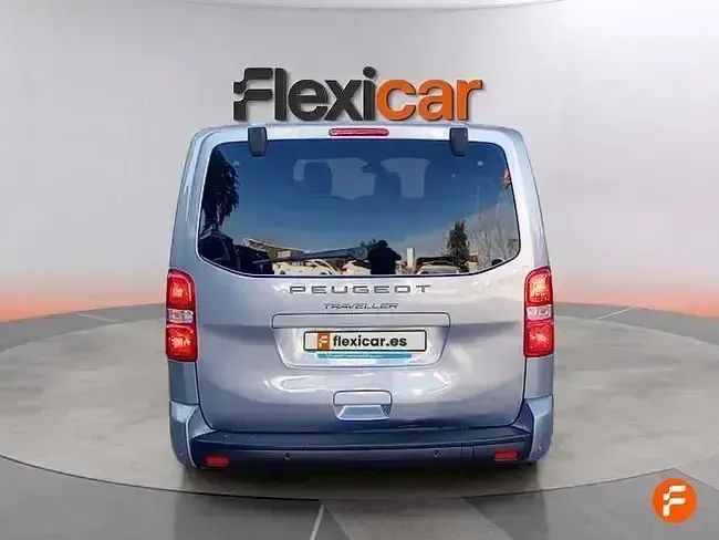 Begagnad Peugeot Traveller Business-Line 180 HK (132 kW) 2024 Grå Minibuss