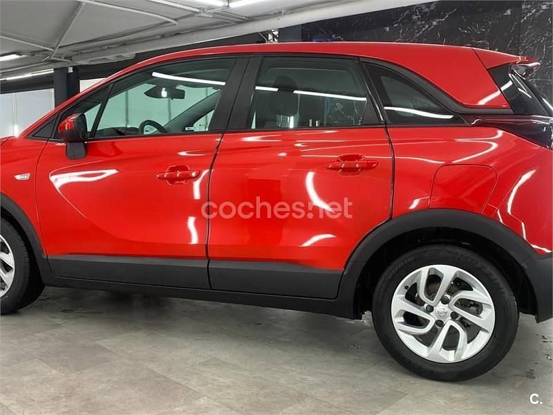 Usado Opel Crossland X Selective 81 CV (59 kW) 2017 Rojo SUV