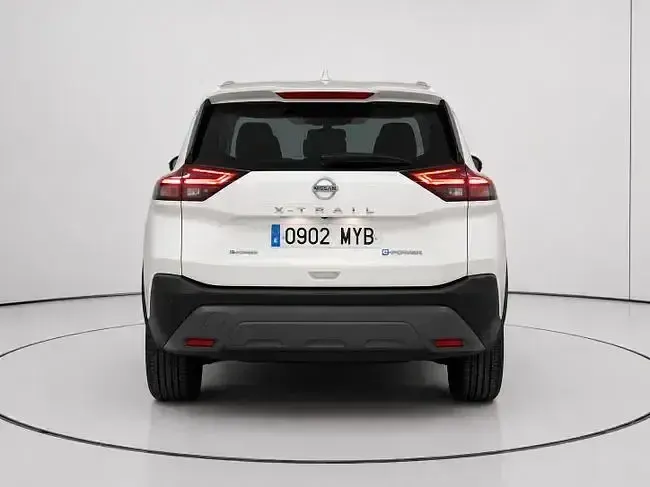 Usado Nissan X-Trail Acenta 213 CV (156 kW) 2025 Blanco SUV
