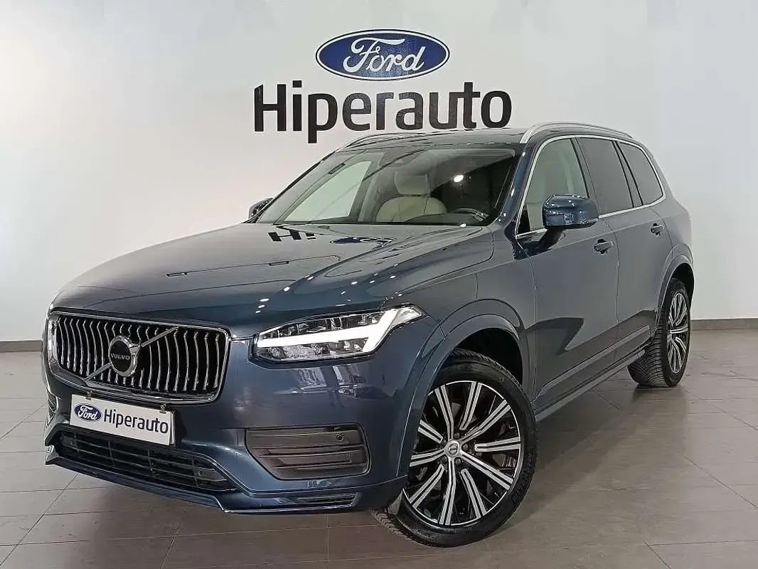 Usado Volvo XC90 Plus 235 HP (172 kW) 2024 Azul SUV
