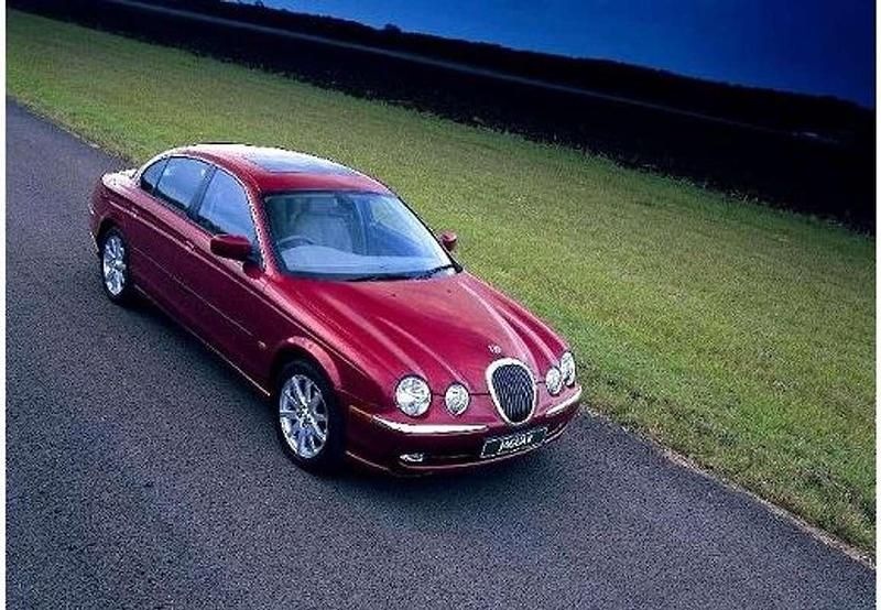 Usado Jaguar S-Type Executive 239 CV (175 kW) 2001 Gris Berlina