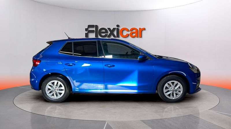 Usado Skoda Fabia Ambition 95 CV (69 kW) 2023 Azul Utilitario