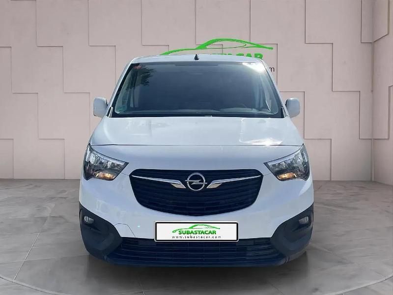 Usado Opel Combo S 100 HP (73 kW) 2020 Branco Monovolume