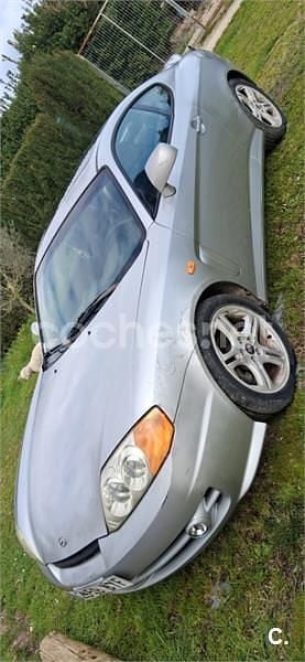 Usado Hyundai Coupé 167 CV (122 kW) 2002 Gris / plata Coupe