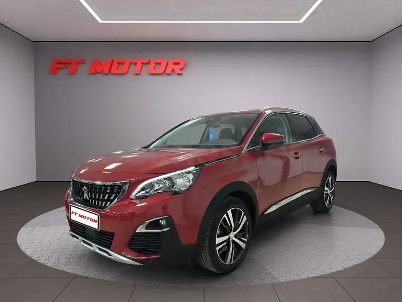 Usado Peugeot 3008 Allure 130 CV (95 kW) 2019 Rojo SUV