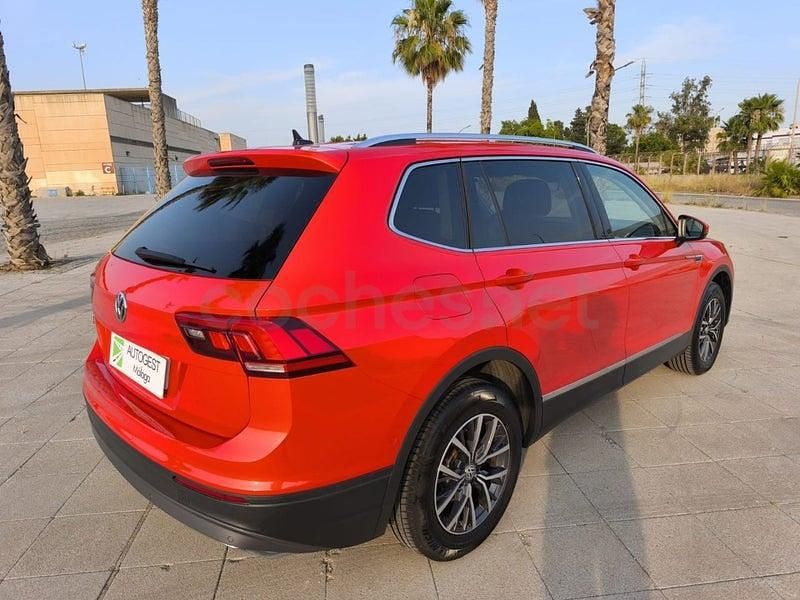 Begagnad VW Tiguan Allspace Advance 150 HK (110 kW) 2021 Orange SUV