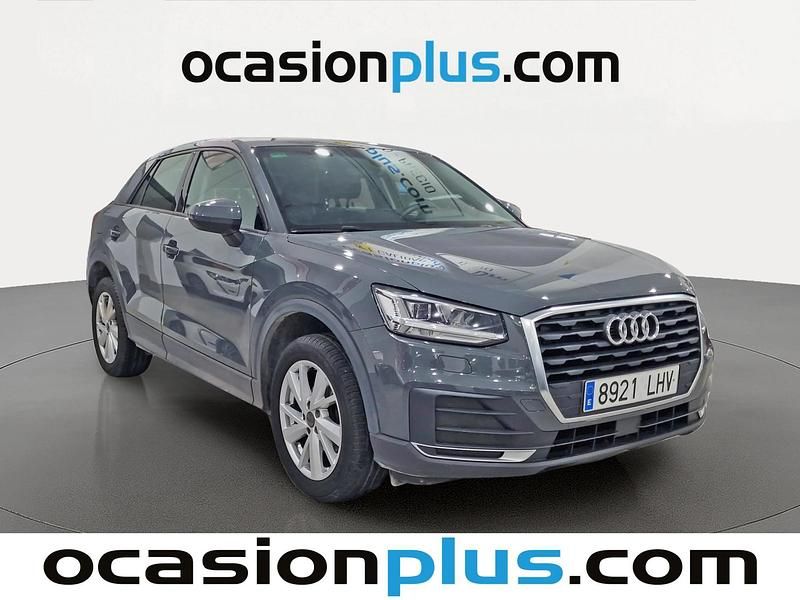 Usado Audi Q2 Advanced 116 CV (85 kW) 2020 Gris SUV