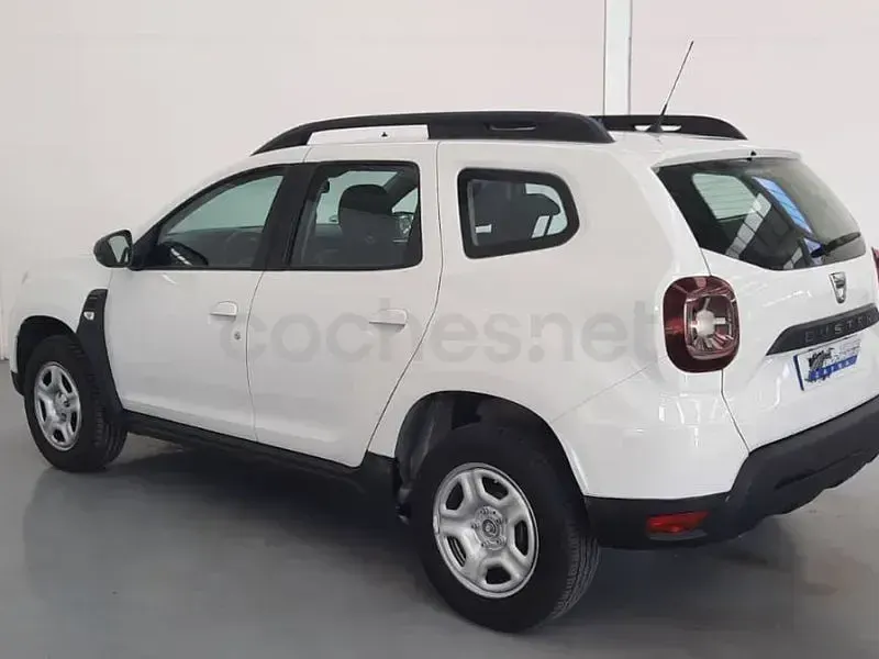 Usado Dacia Duster Comfort 115 CV (84 kW) 2022 Blanco SUV