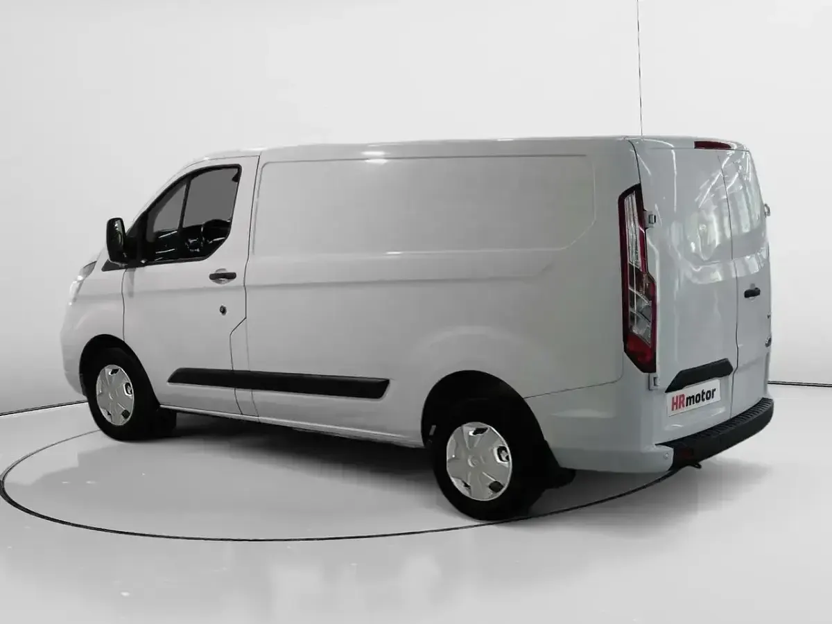 Usado Ford Transit Custom Trend 131 CV (96 kW) 2022 Blanco Van