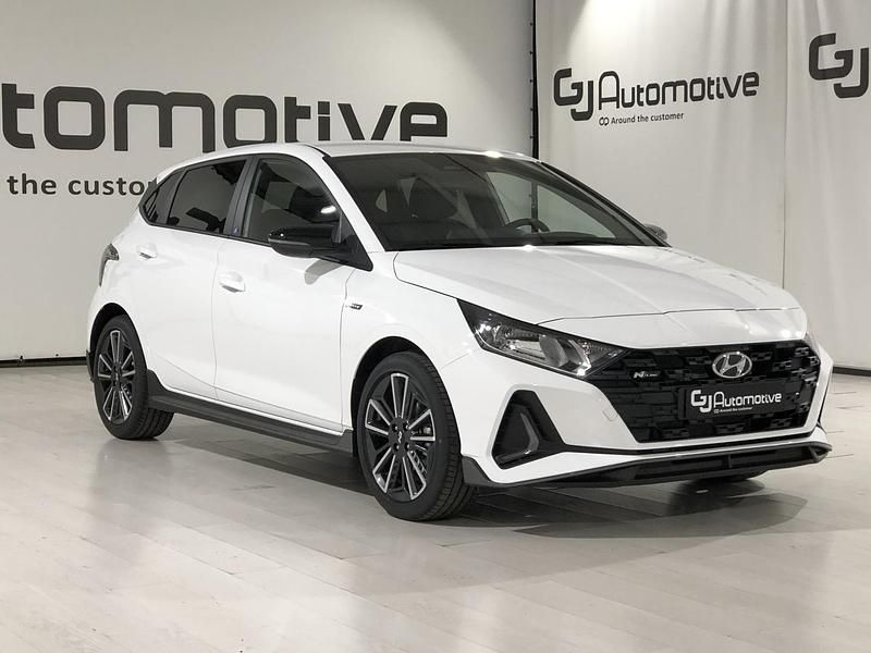 Nuevo Hyundai i20 N Line 79 CV (58 kW) 2025 Atlas white (sólido) Berlina