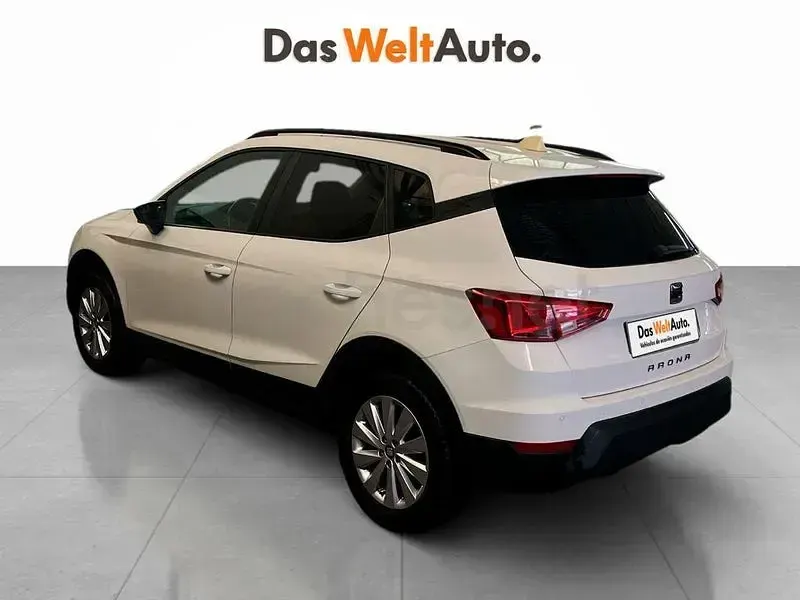 Usado Seat Arona Ecomotive 115 CV (84 kW) 2019 Blanco SUV